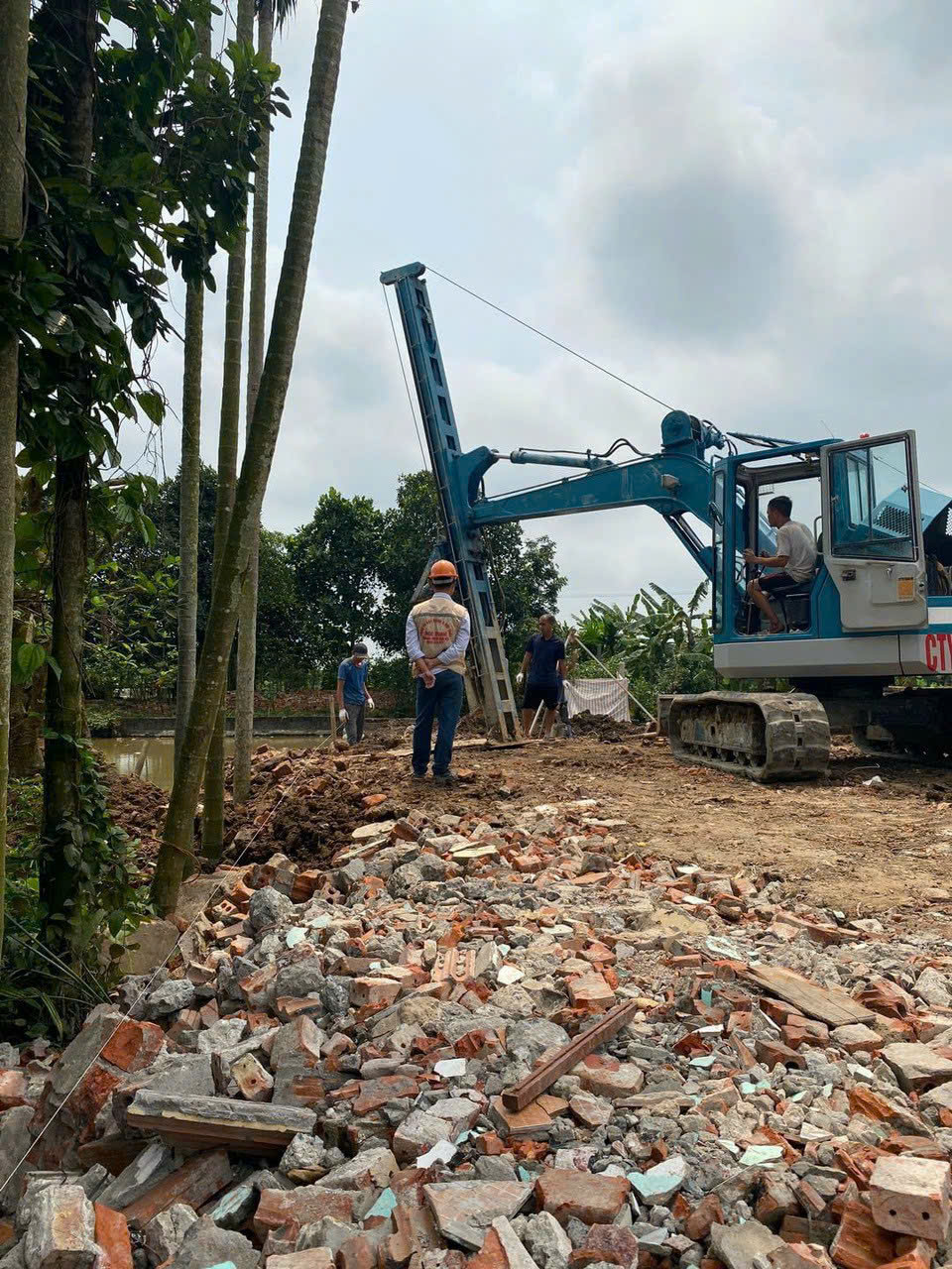 Nên xây nhà trọn gói hay khoán nhân công? So sánh chi tiết